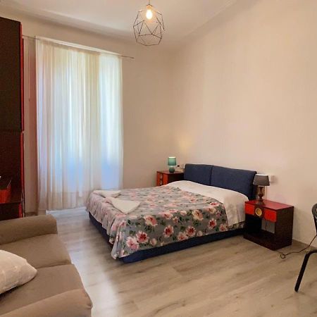 Room In The City Center - Stanza In Centro Citta Milano Exteriör bild