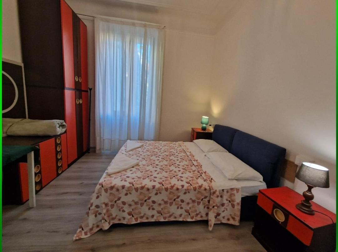 Room In The City Center - Stanza In Centro Citta Milano Exteriör bild